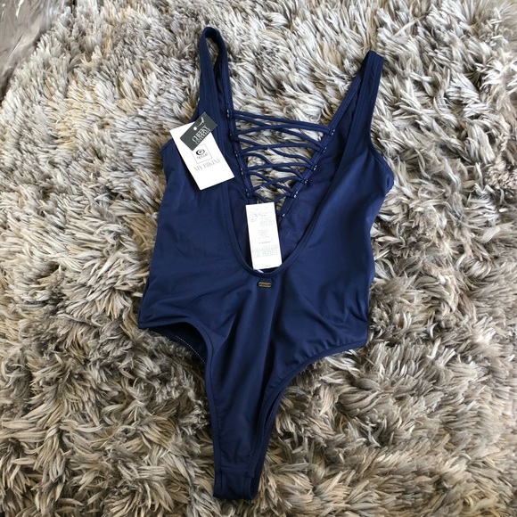 NWT Rip Curl one piece - Picture 2 of 5